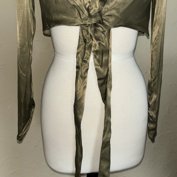 ZARA satin olive green tied long sleeve crop top in women’s small - Picture 10 of 12